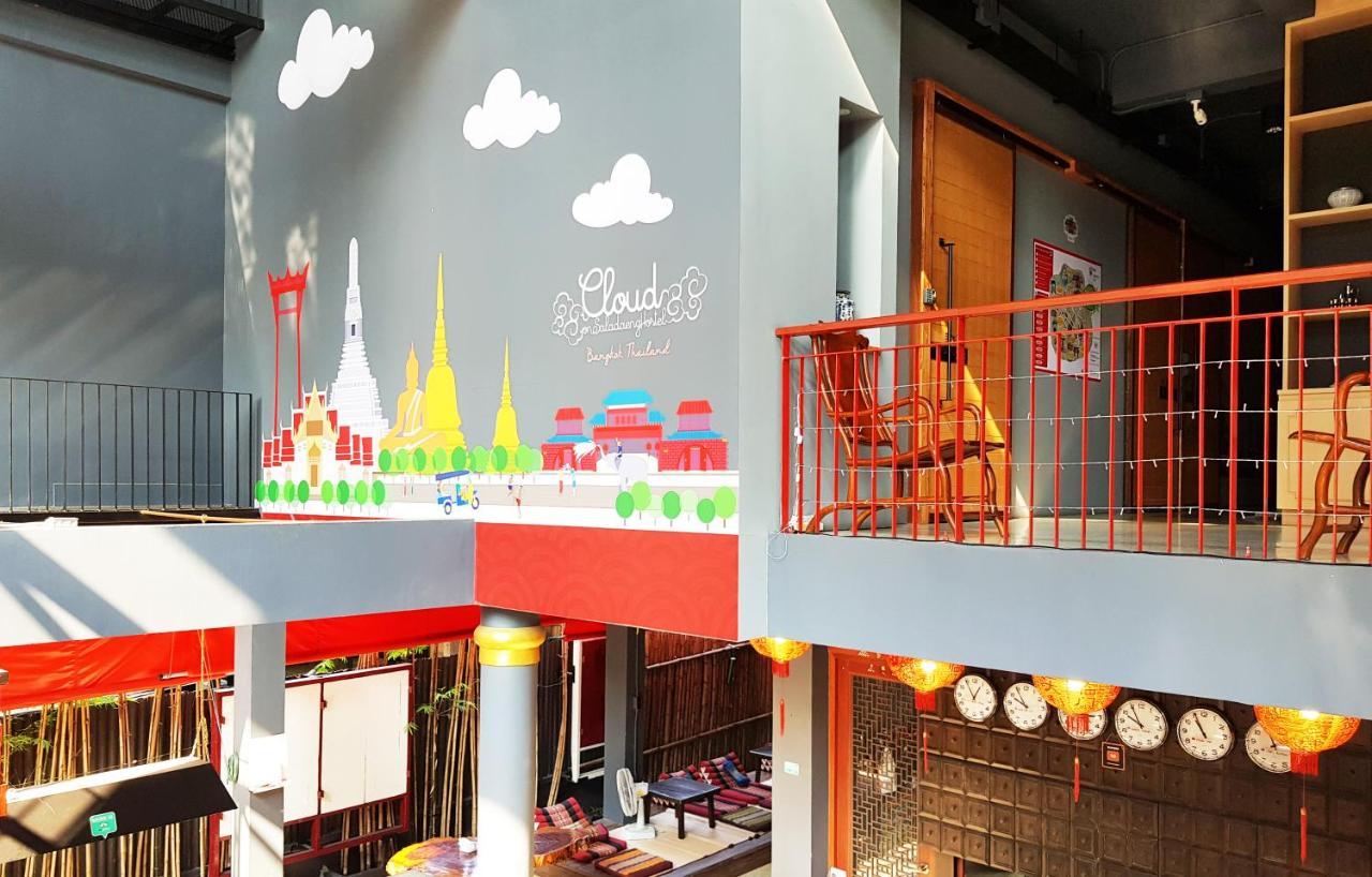 Cloud On Saladaeng Silom Hostel Bangkok Esterno foto